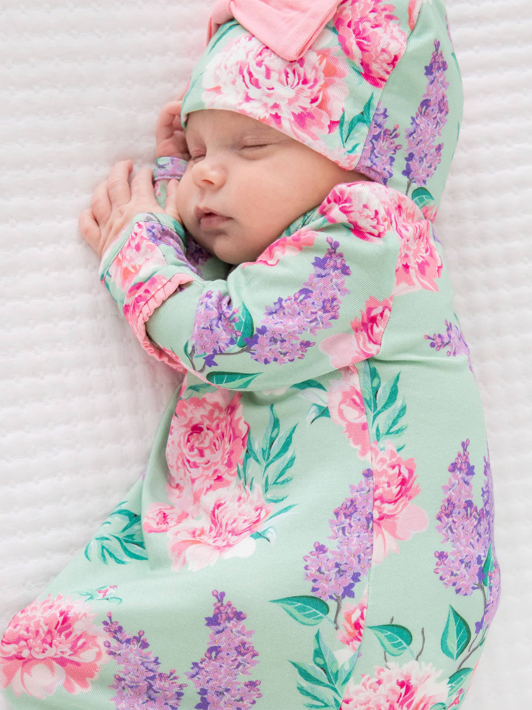 SoftSnooze™ Baby Girls Bamboo Viscose Sage Garden Ruffle Knotted Sleep Gown & Bow Hat Set